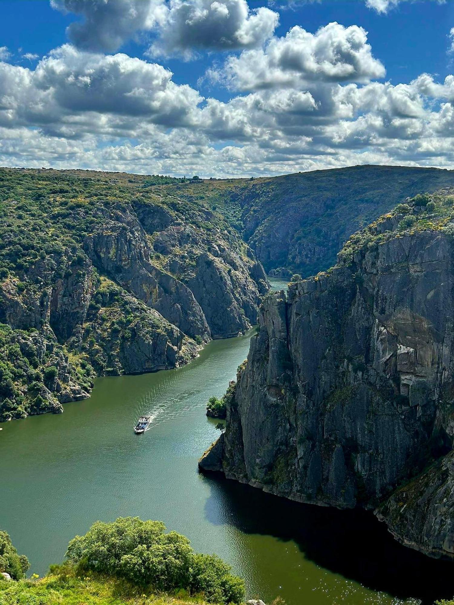 Casa Da Praca Hotel Miranda do Douro Ngoại thất bức ảnh